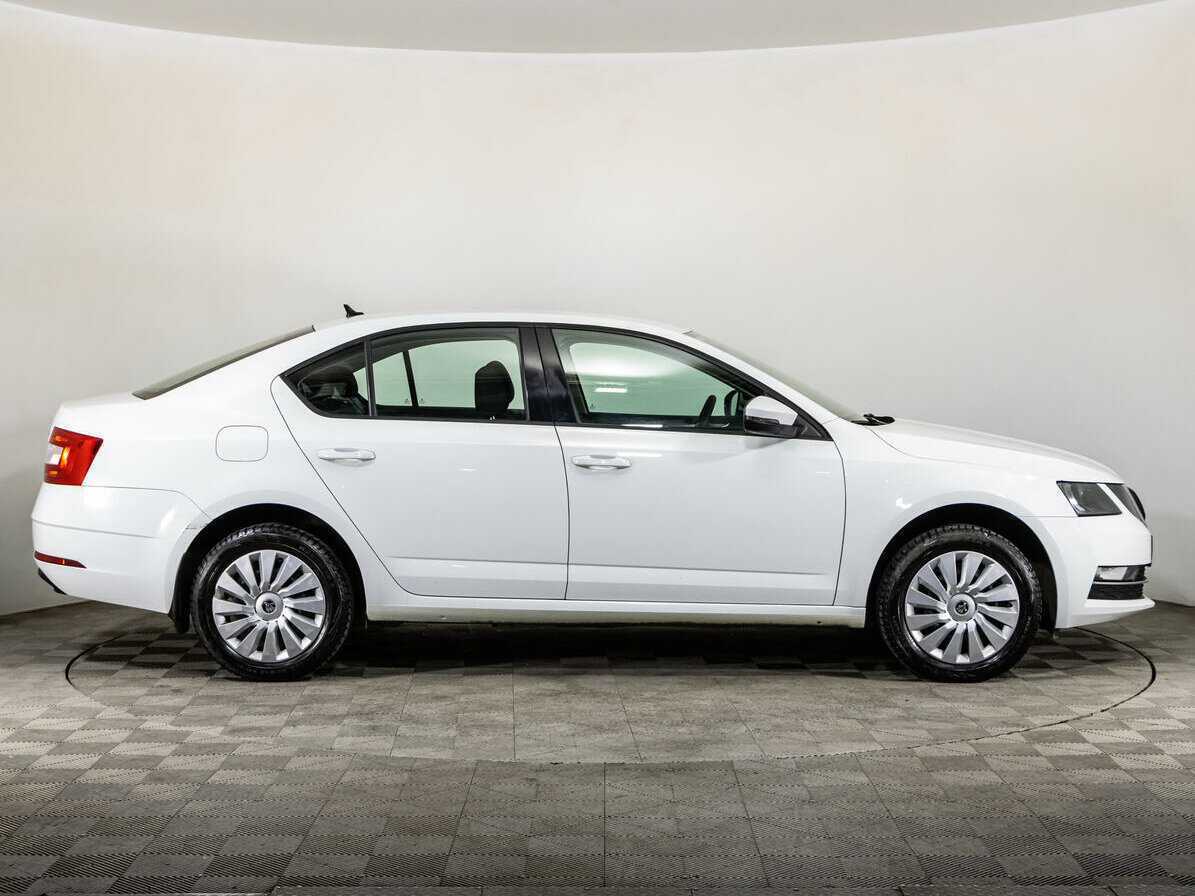 Купить Шкода Октавия, 2018, 66 722 км.. Фото: #3