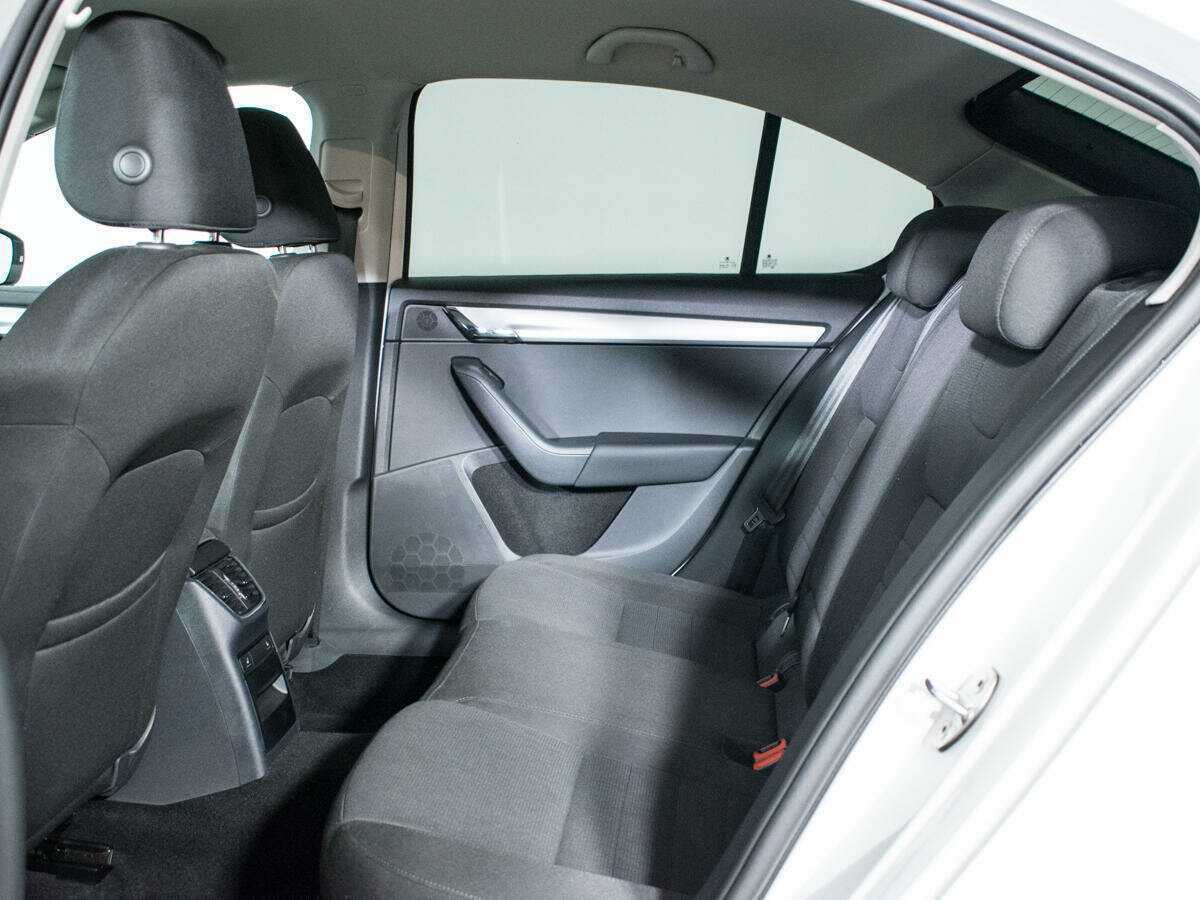 Купить Шкода Октавия, 2016, 75 572 км.. Фото: #9