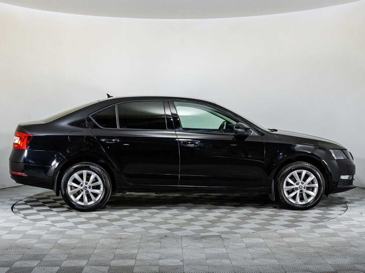 Купить Шкода Октавия, 2018, 85 979 км.. Фото: #3