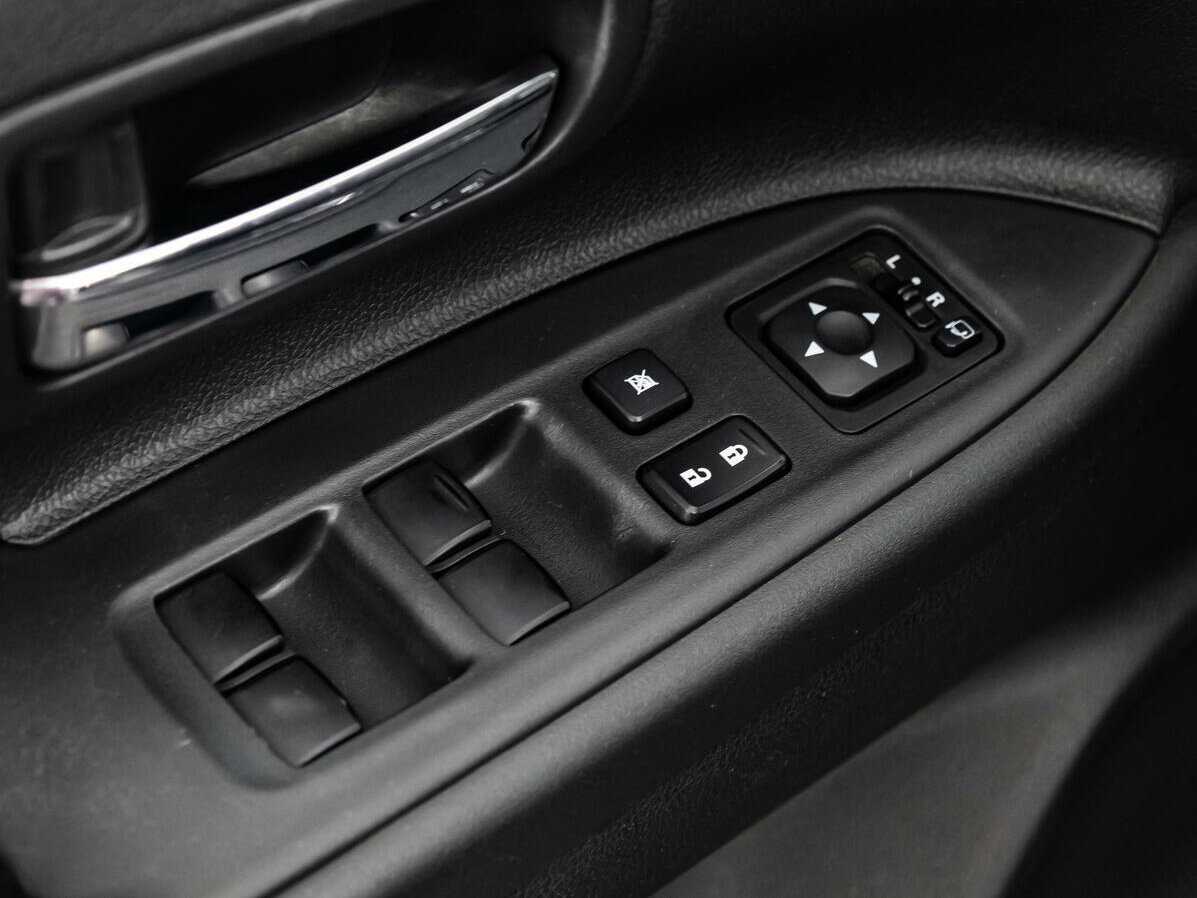 Купить Митсубиши Оутлэндер, 2014, 192 300 км.. Фото: #17