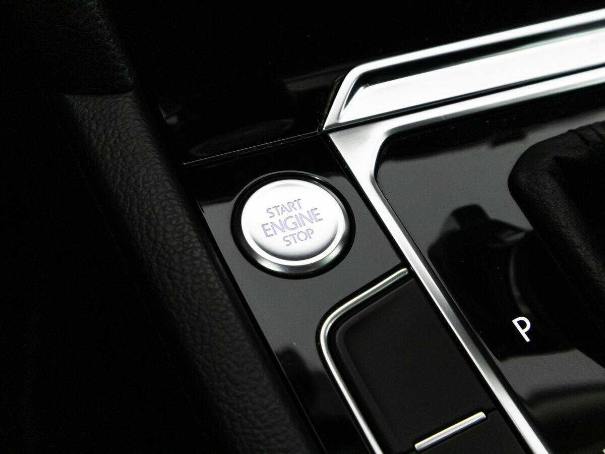 Купить Фольксваген Пассат, 2017, 210 270 км.. Фото: #16