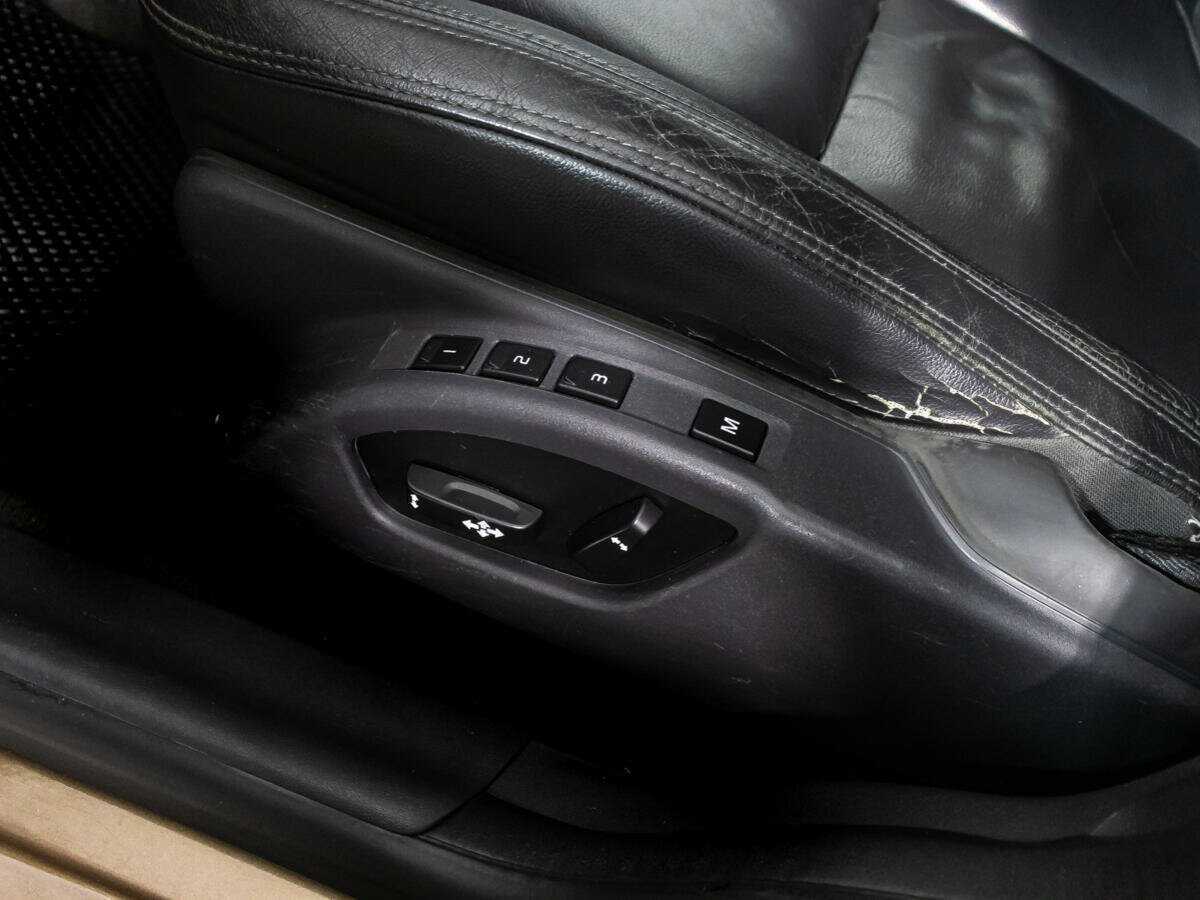 Купить Вольво ИксЦ60, 2012, 209 215 км.. Фото: #18