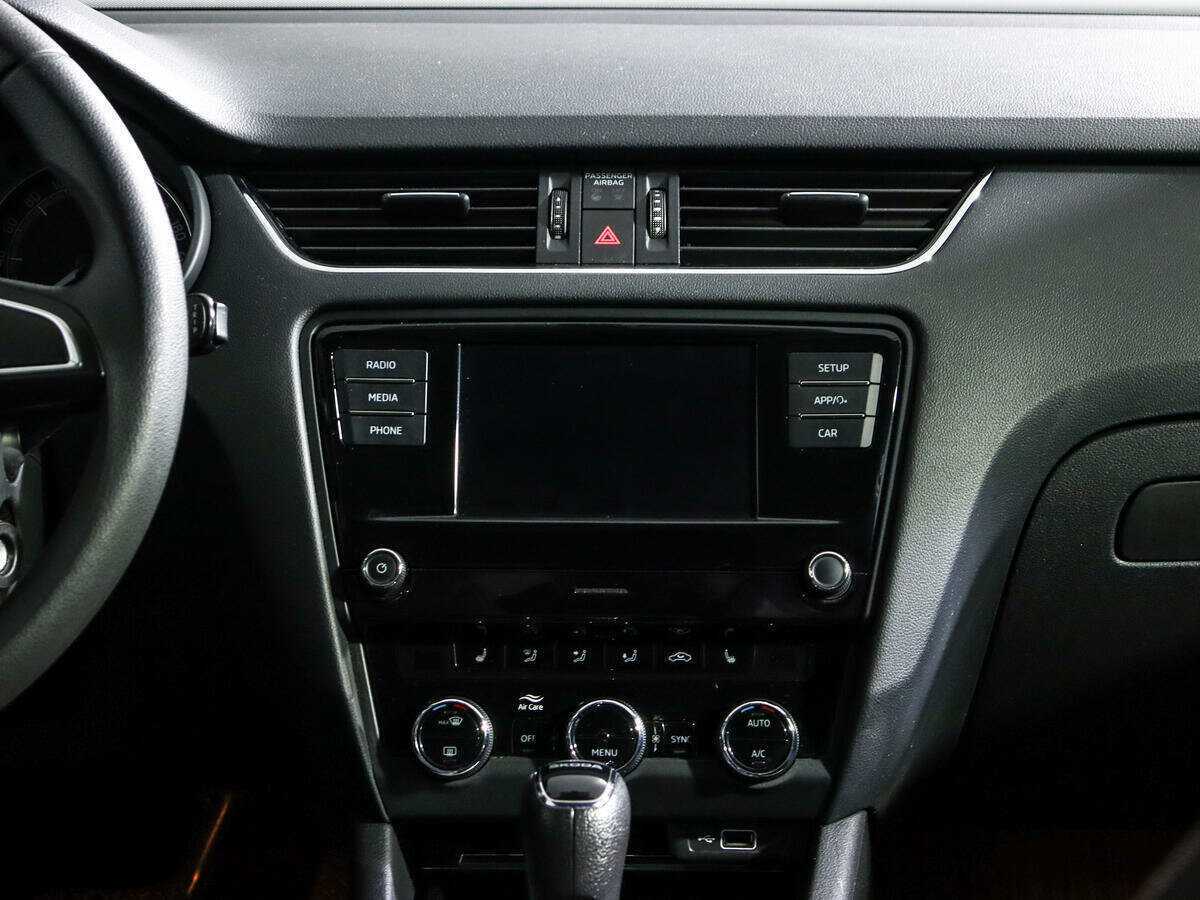 Купить Шкода Октавия, 2019, 76 249 км.. Фото: #12