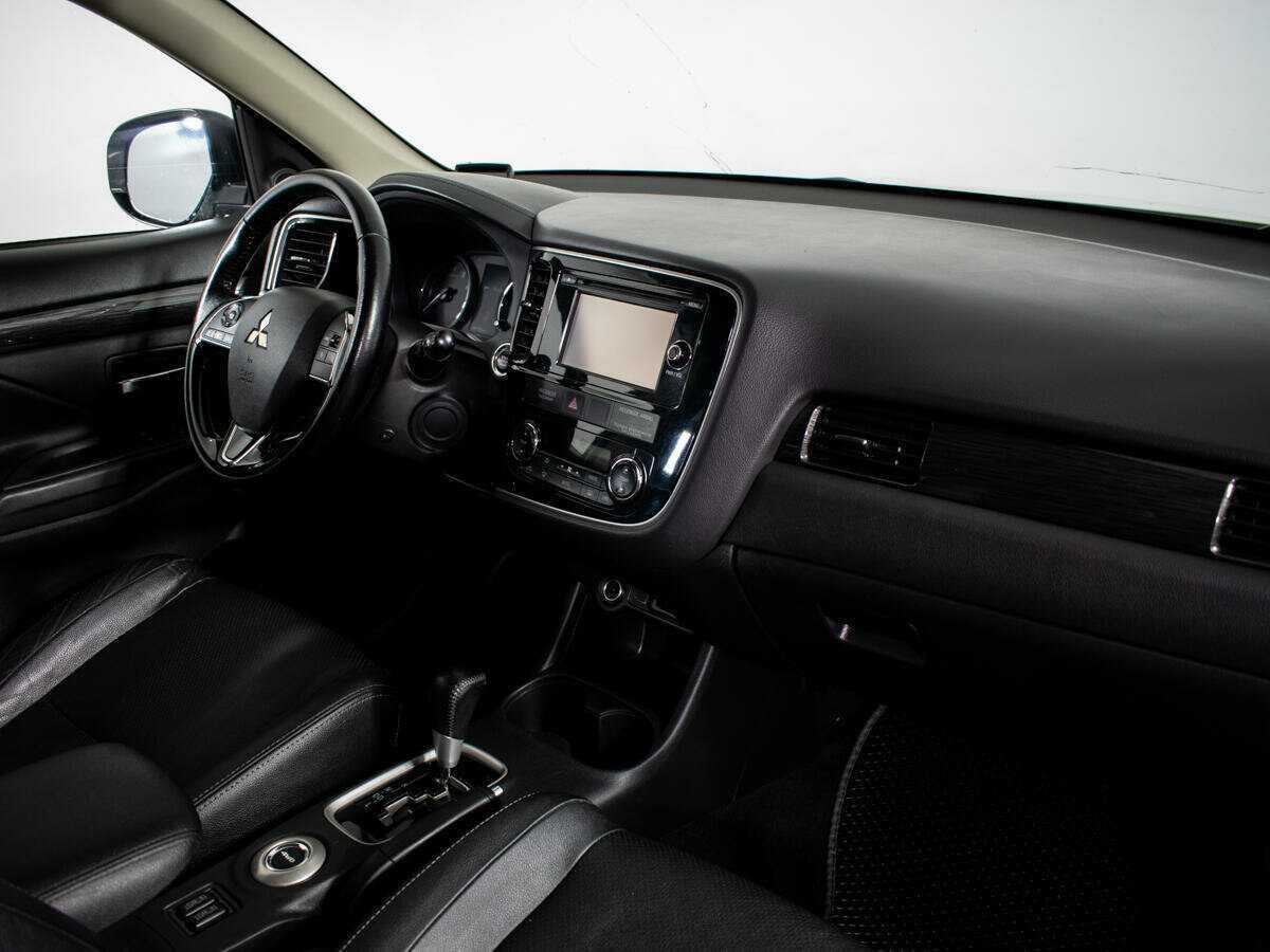 Купить Митсубиши Оутлэндер, 2016, 240 000 км.. Фото: #7