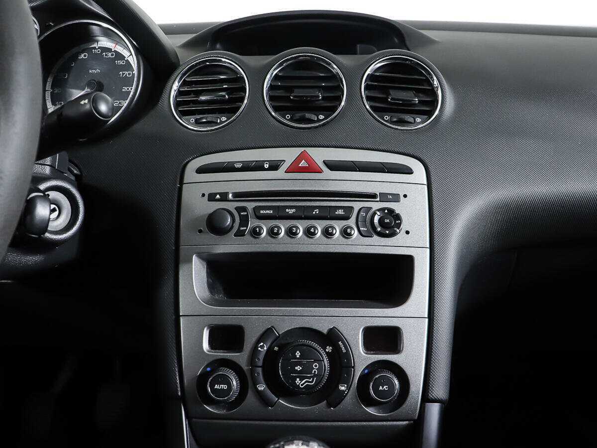 Купить Пежо 408, 2014, 183 667 км.. Фото: #10