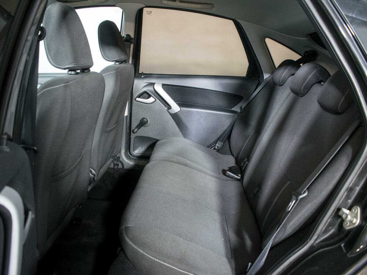 Купить Лада (ВАЗ) Гранта, 2015, 68 000 км.. Фото: #9