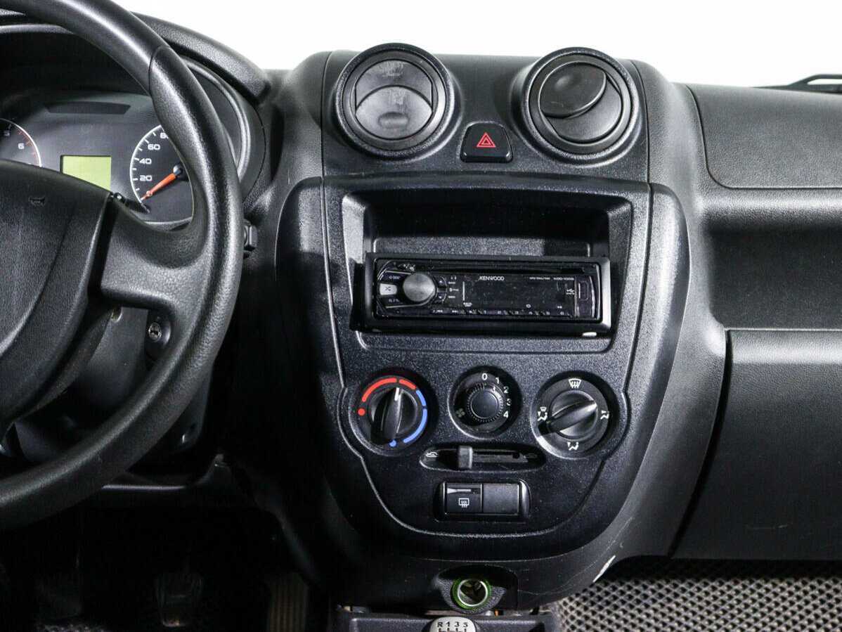 Купить Лада (ВАЗ) Гранта, 2013, 124 407 км.. Фото: #10