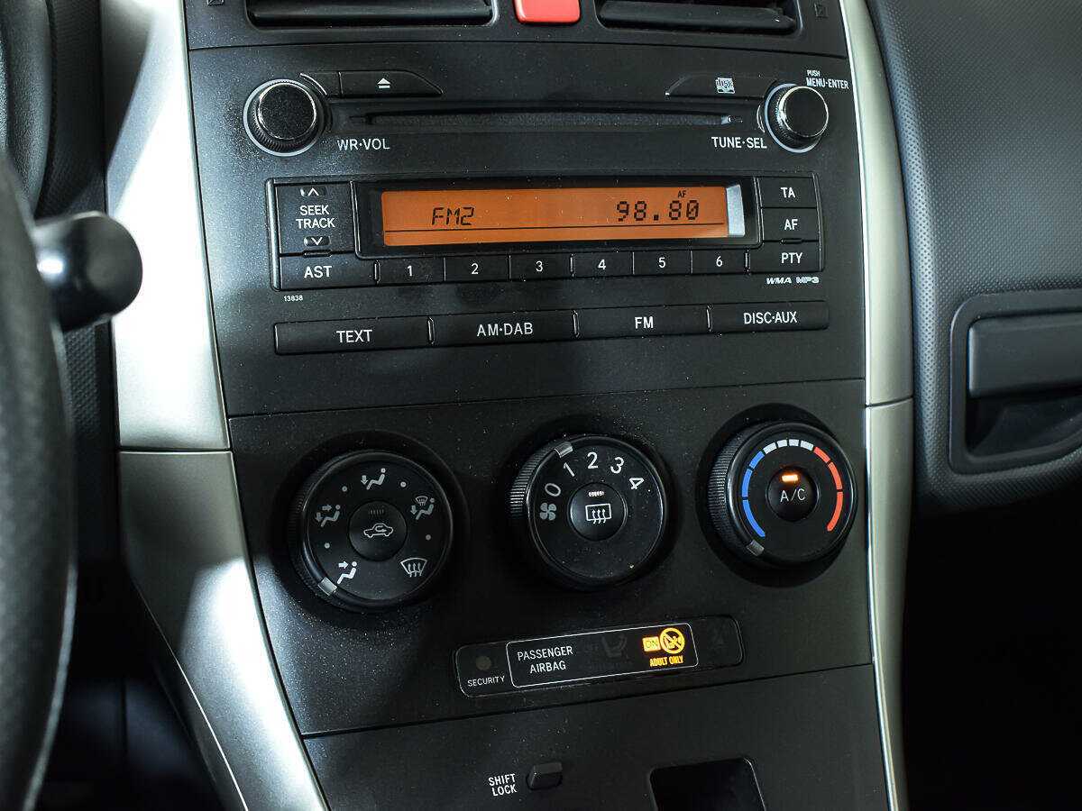 Купить Тойота Аурис, 2012, 93 081 км.. Фото: #14