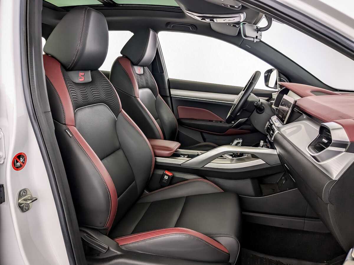 Купить Джили Кулрэй, 2020, 38 198 км.. Фото: #19