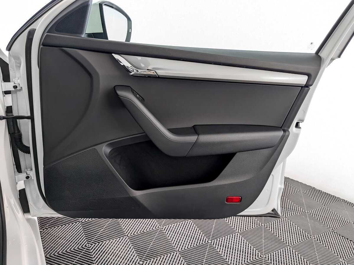 Купить Шкода Октавия, 2020, 39 390 км.. Фото: #19