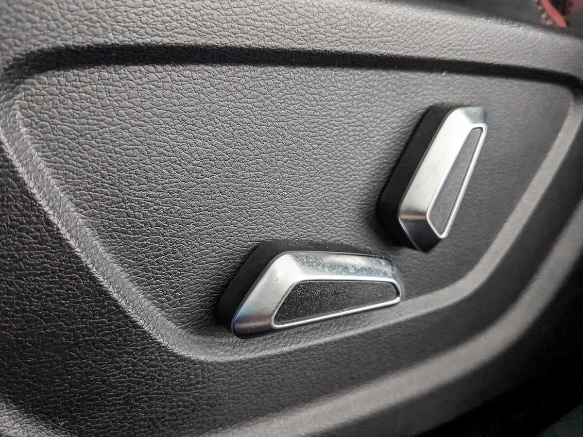 Купить Джили Кулрэй, 2020, 35 821 км.. Фото: #21