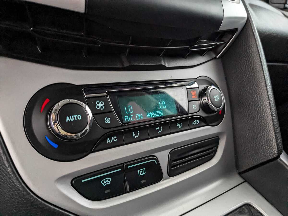 Купить Форд Фокус, 2012, 163 675 км.. Фото: #20