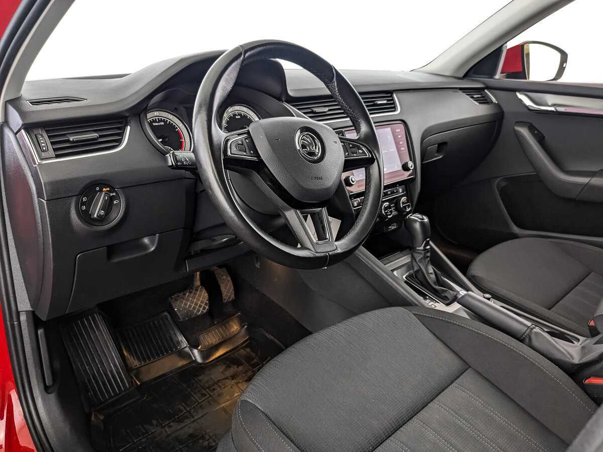 Купить Шкода Октавия, 2018, 54 386 км.. Фото: #9