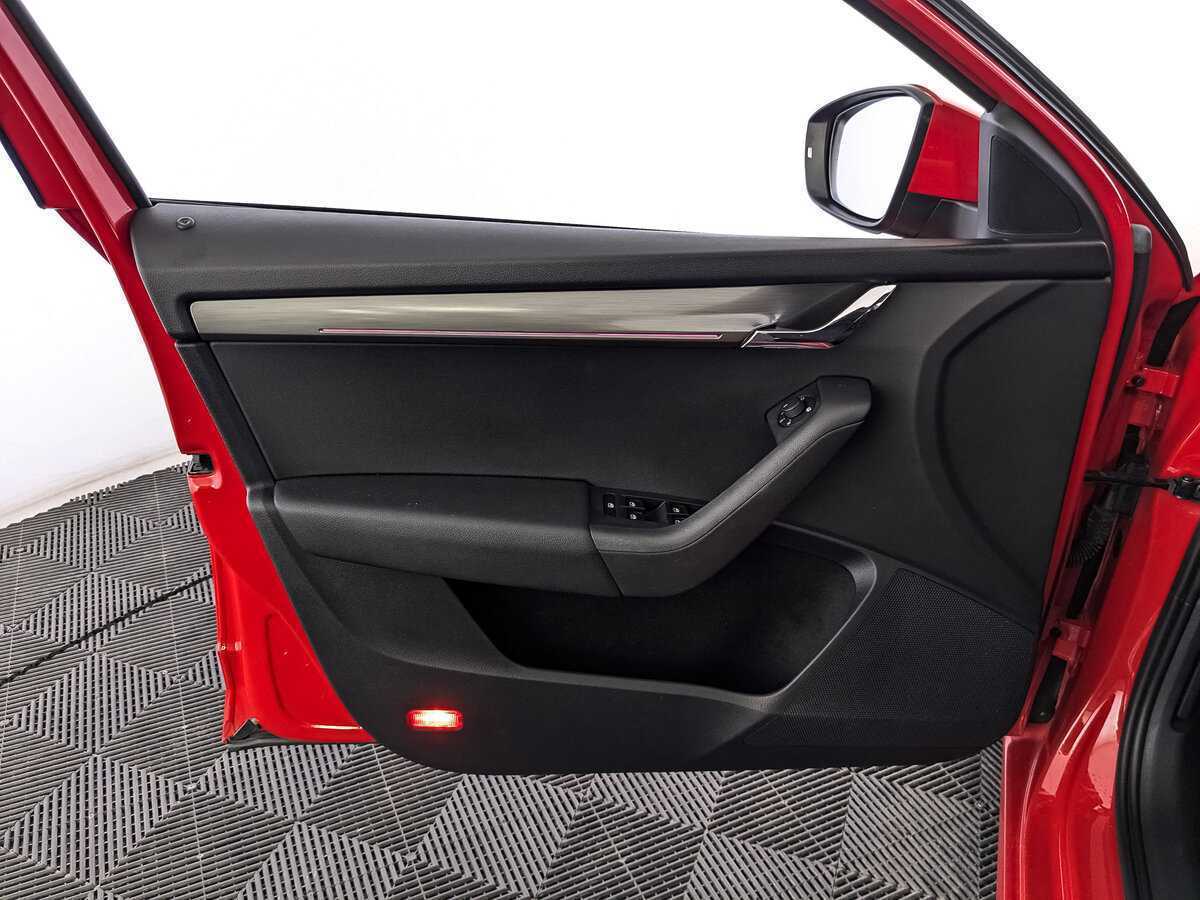 Купить Шкода Октавия, 2018, 54 386 км.. Фото: #13