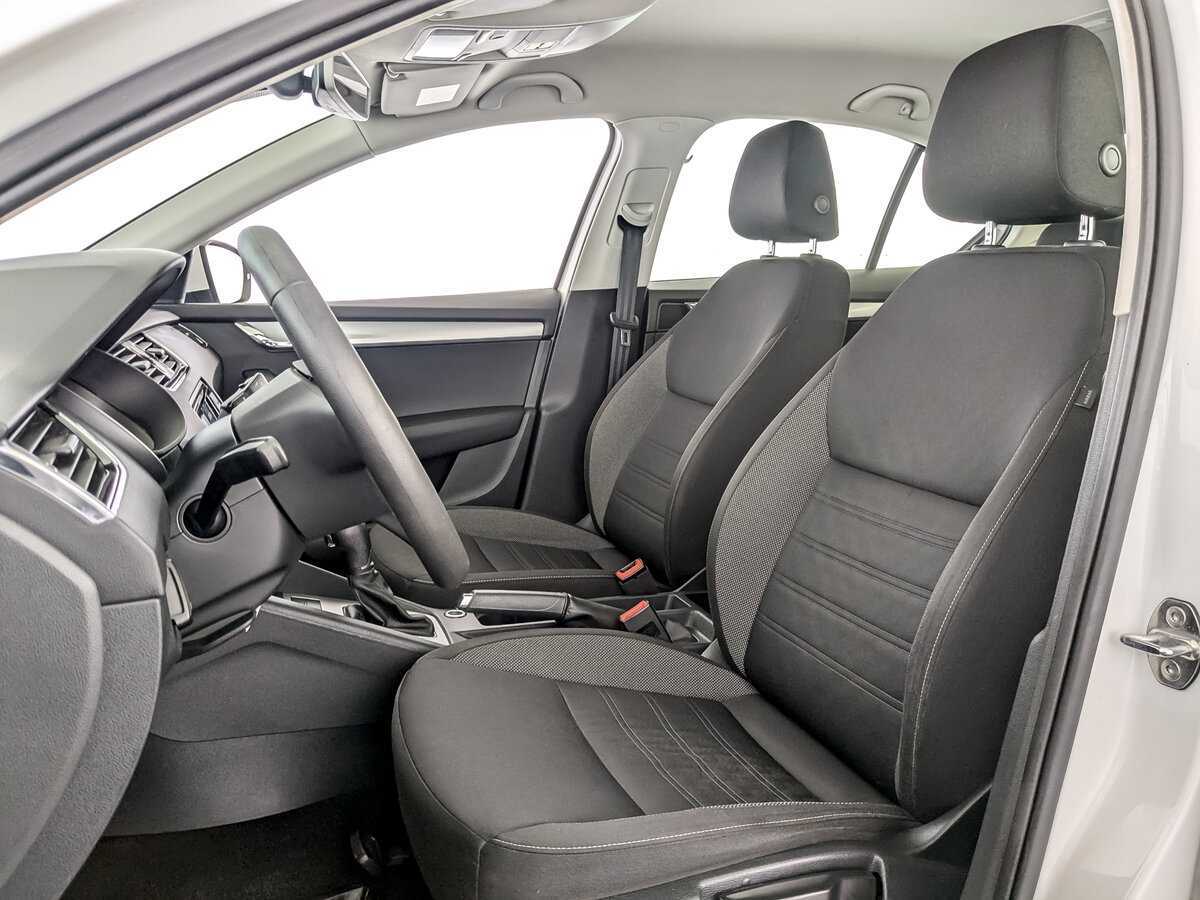 Купить Шкода Октавия, 2017, 140 461 км.. Фото: #15