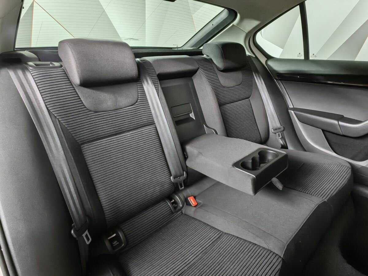 Купить Шкода Октавия, 2015, 143 066 км.. Фото: #12