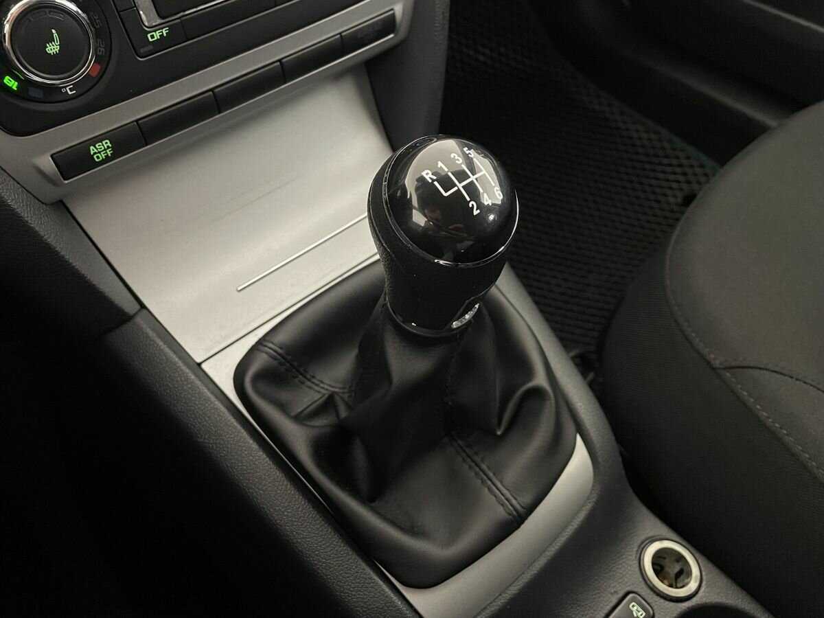 Купить Шкода Октавия, 2012, 196 814 км.. Фото: #12