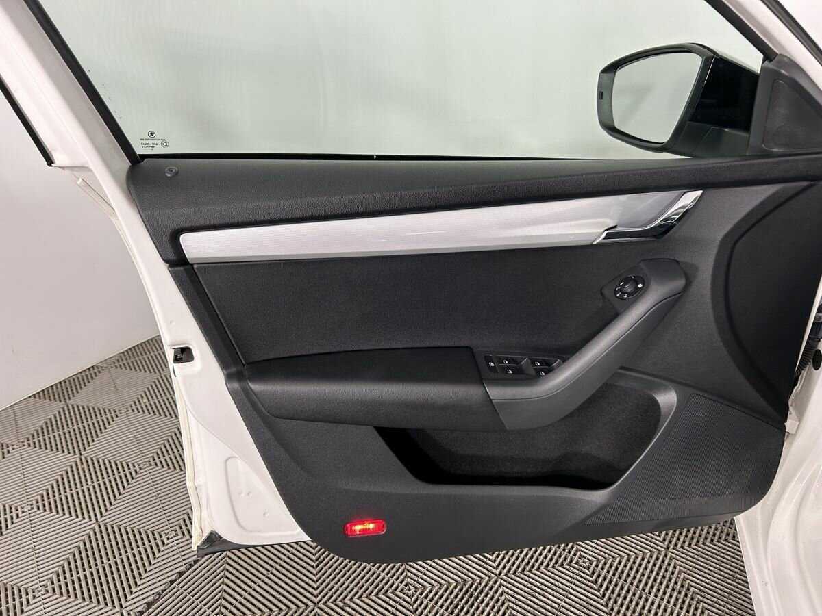 Купить Шкода Октавия, 2014, 237 589 км.. Фото: #7