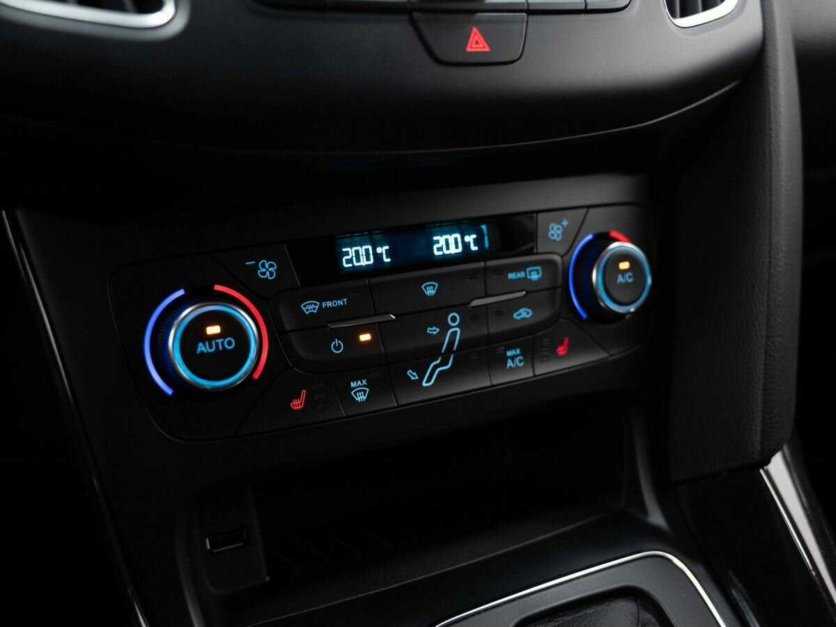 Купить Форд Фокус, 2016, 76 000 км.. Фото: #19