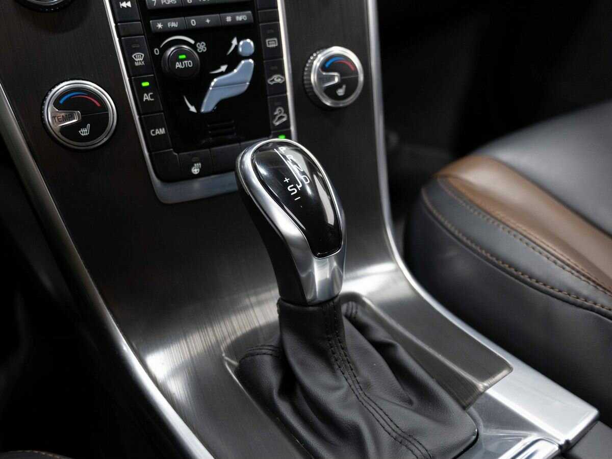 Купить Вольво ИксЦ60, 2014, 234 000 км.. Фото: #23