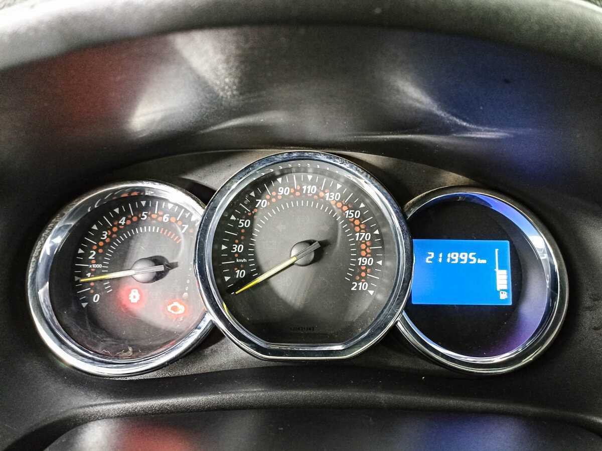 Купить Рено Сандеро, 2017, 219 996 км.. Фото: #10