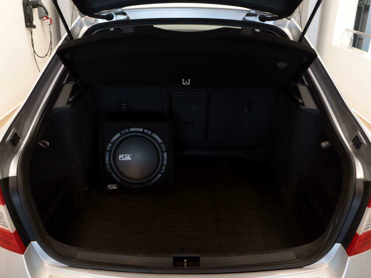 Купить Шкода Октавия, 2013, 246 399 км.. Фото: #9