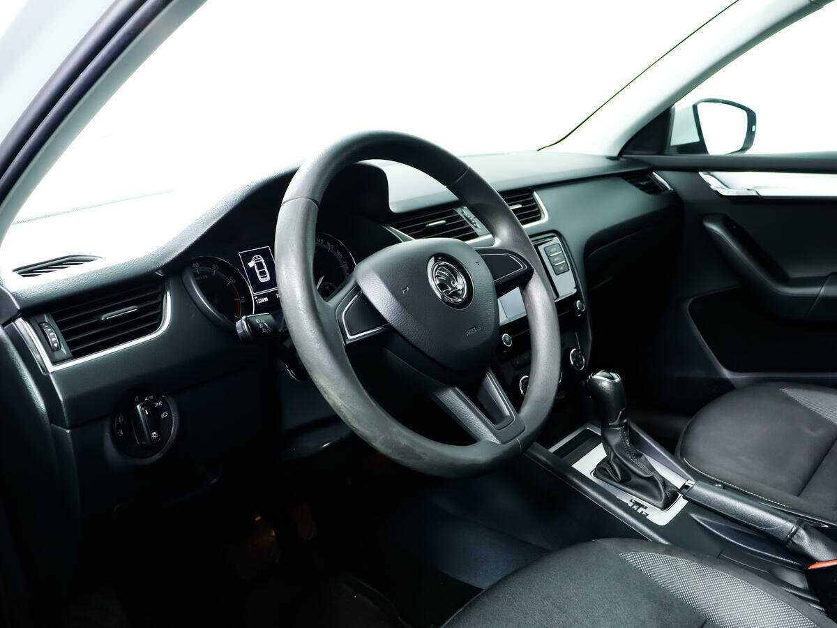 Купить Шкода Октавия, 2018, 122 335 км.. Фото: #12