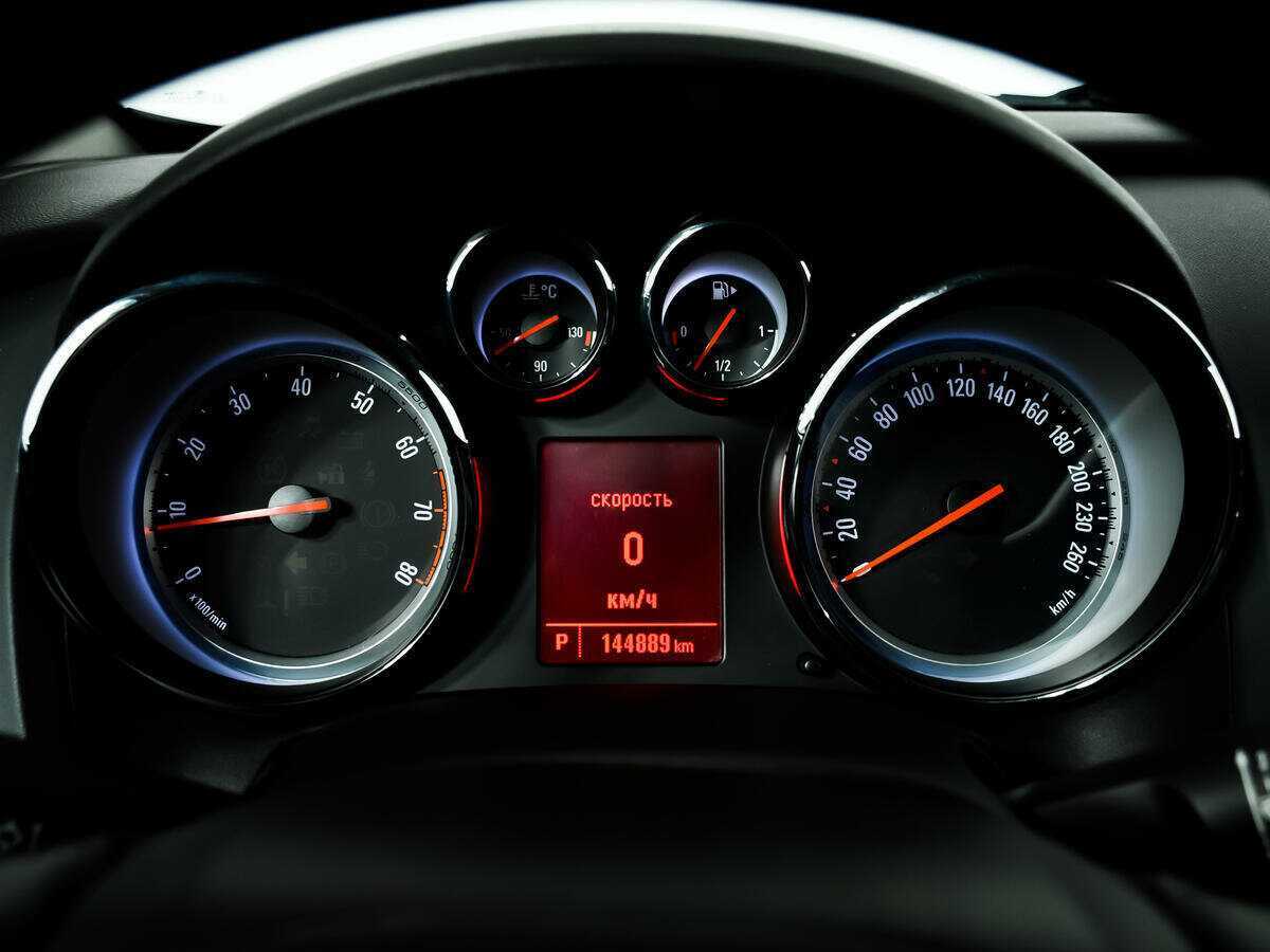 Купить Опель Астра, 2013, 144 866 км.. Фото: #9