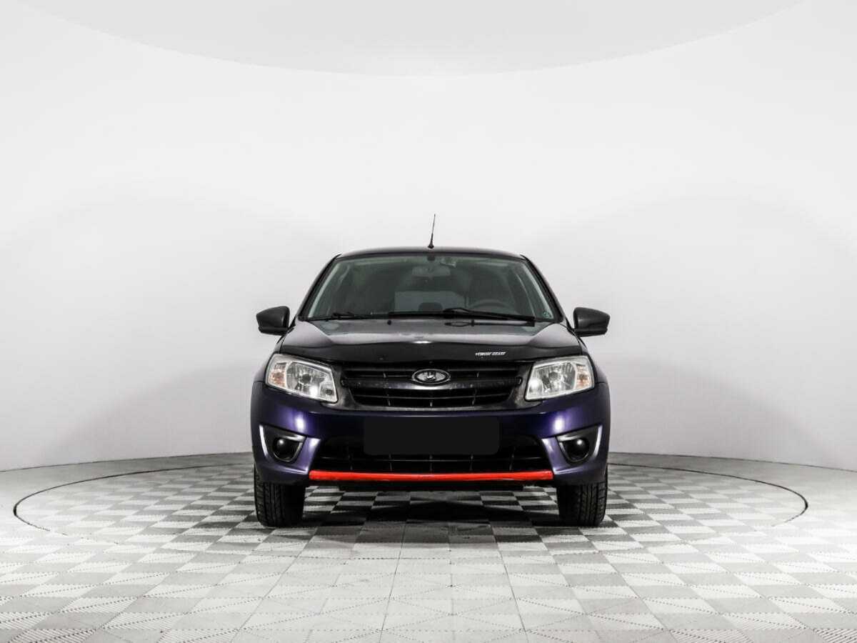 Купить Лада (ВАЗ) Гранта, 2015, 225 426 км.. Фото: #1