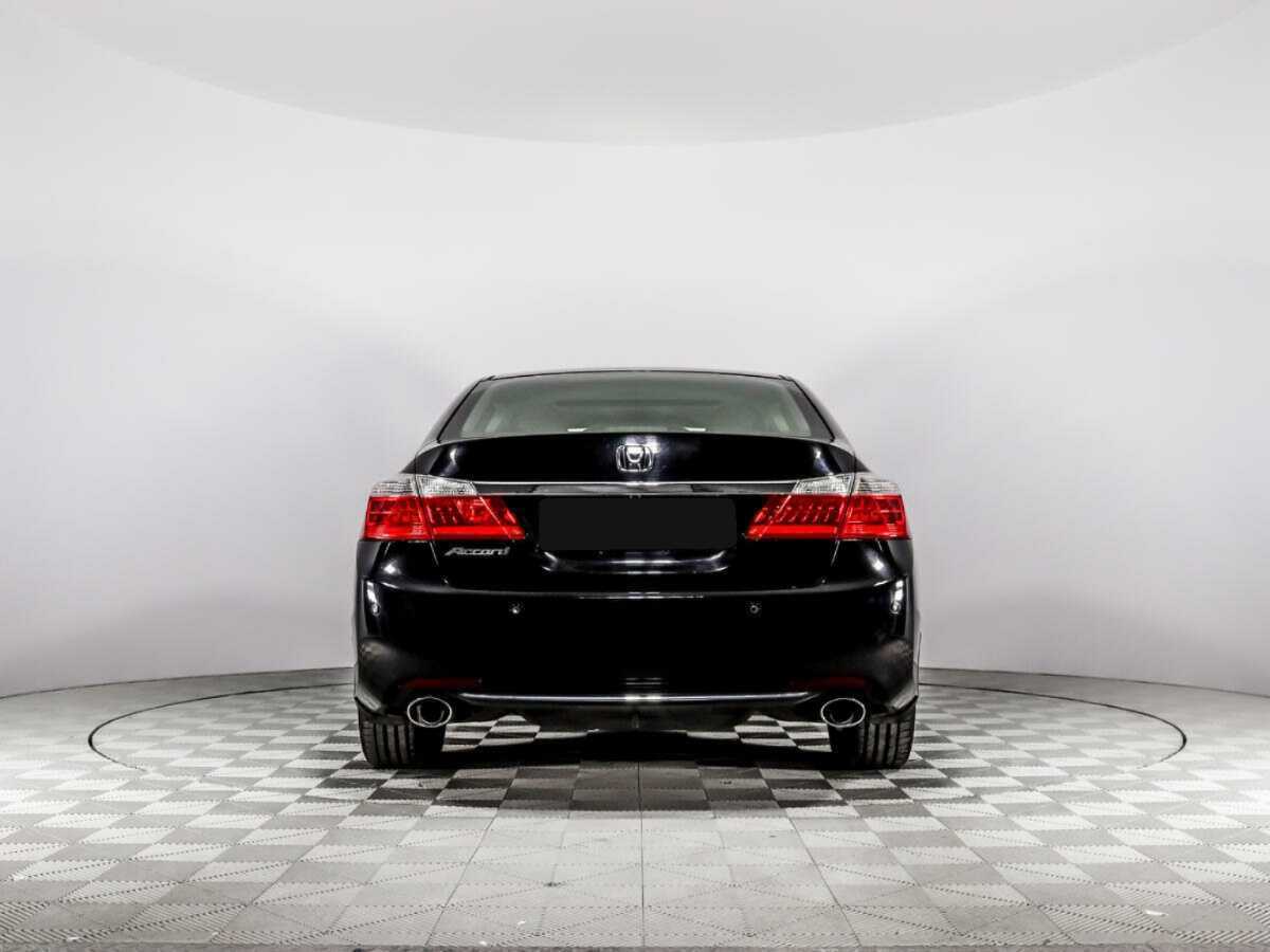 Купить Хонда Аккорд, 2013, 188 714 км.. Фото: #5