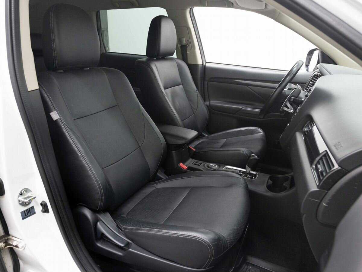 Купить Митсубиши Оутлэндер, 2016, 176 533 км.. Фото: #13