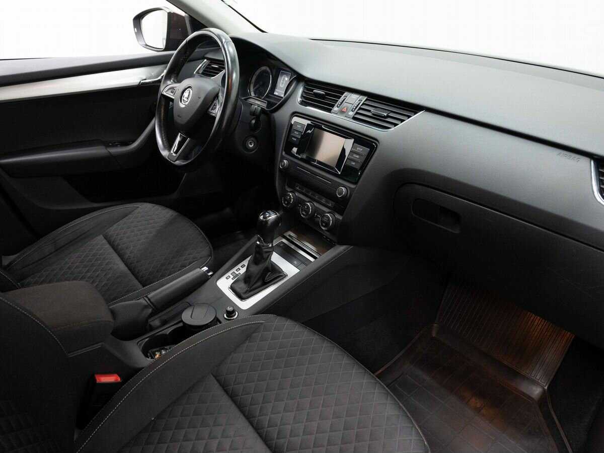 Купить Шкода Октавия, 2016, 263 120 км.. Фото: #12