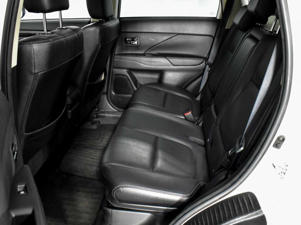 Купить Митсубиши Оутлэндер, 2017, 175 613 км.. Фото: #11