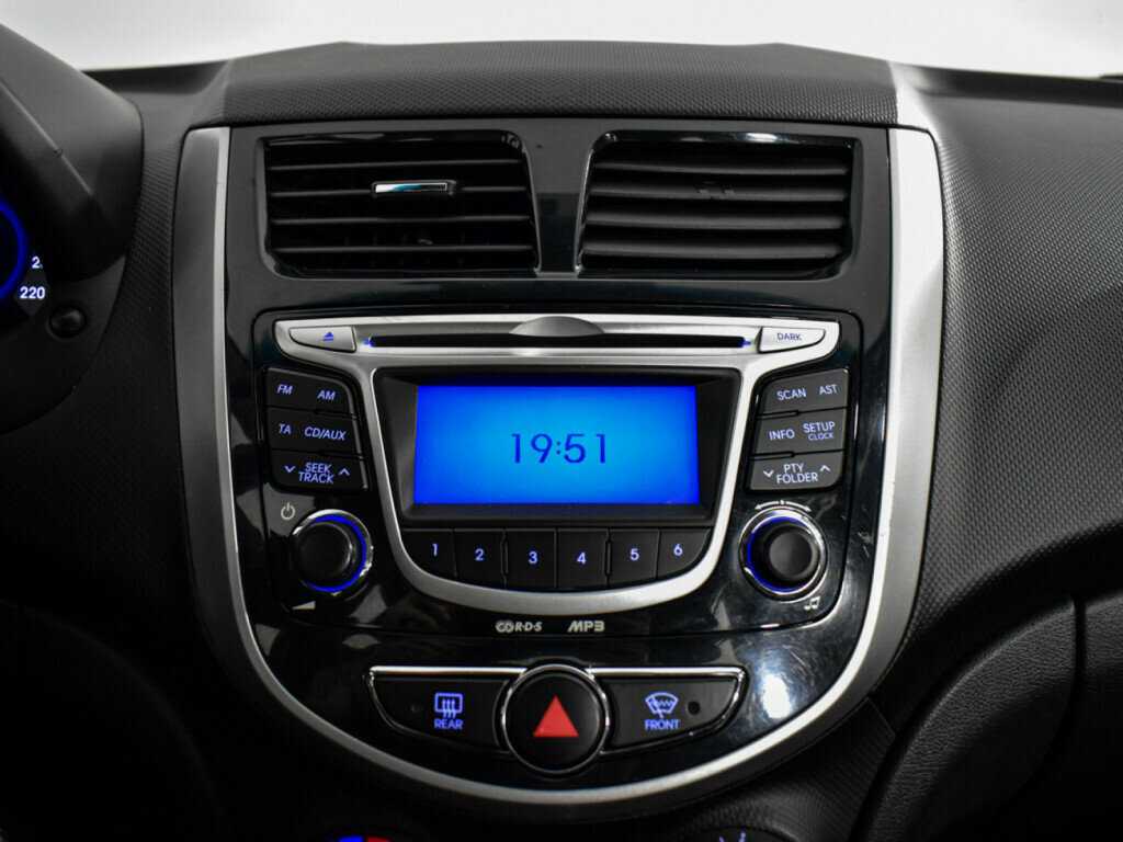 Купить Хендай Солярис, 2012, 210 465 км.. Фото: #10