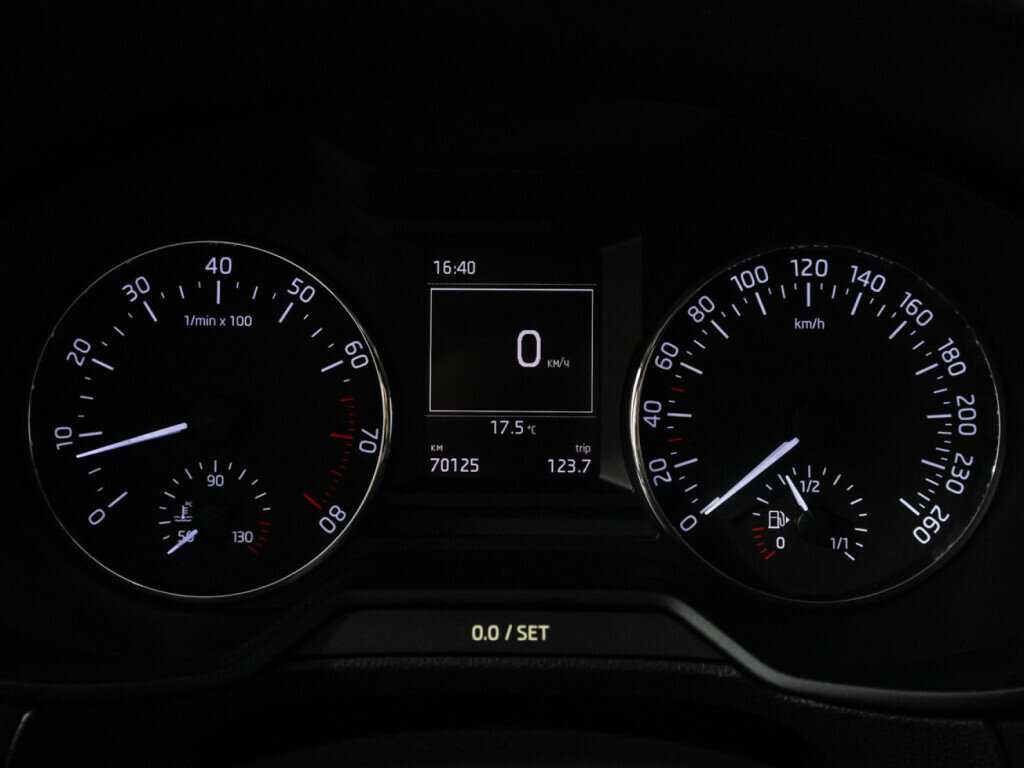 Купить Шкода Октавия, 2013, 70 123 км.. Фото: #11