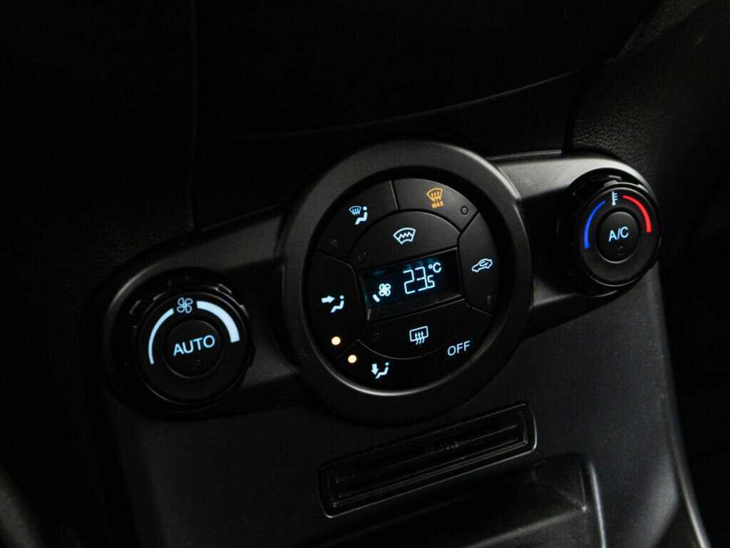 Купить Форд Фиеста, 2015, 117 383 км.. Фото: #14