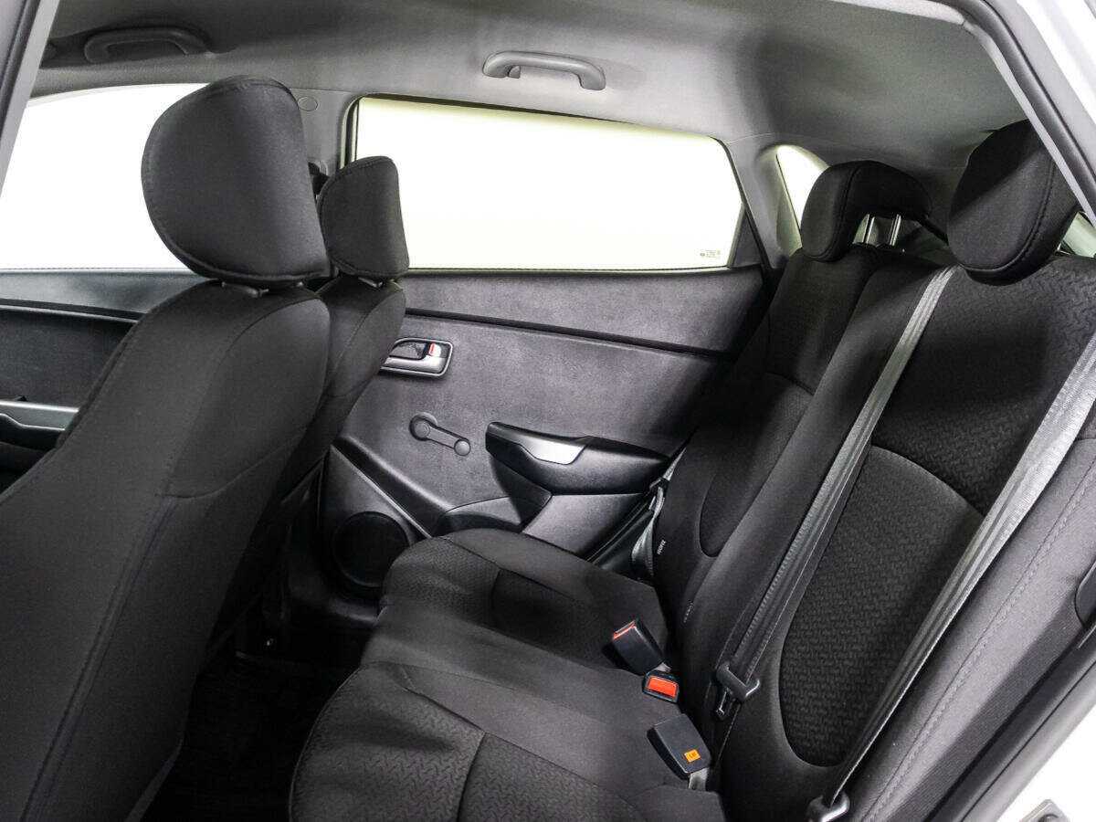 Купить Киа Рио, 2017, 71 495 км.. Фото: #9