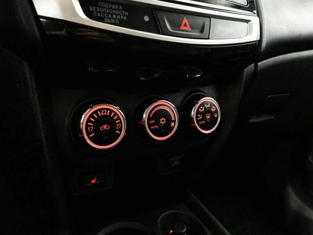 Купить Митсубиши АС-Икс, 2014, 142 521 км.. Фото: #15