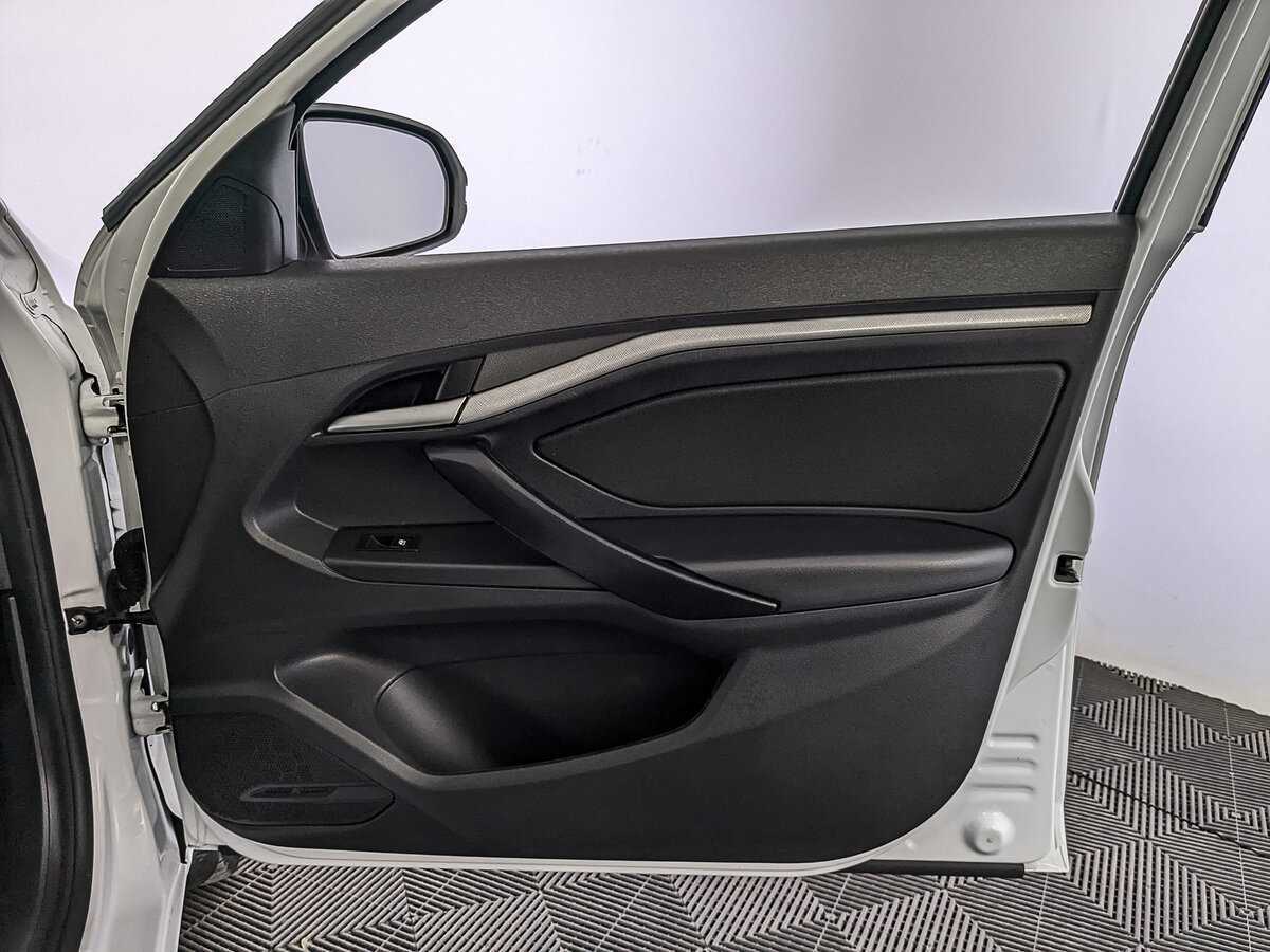 Купить Лада (ВАЗ) Веста, 2021, 65 273 км.. Фото: #24