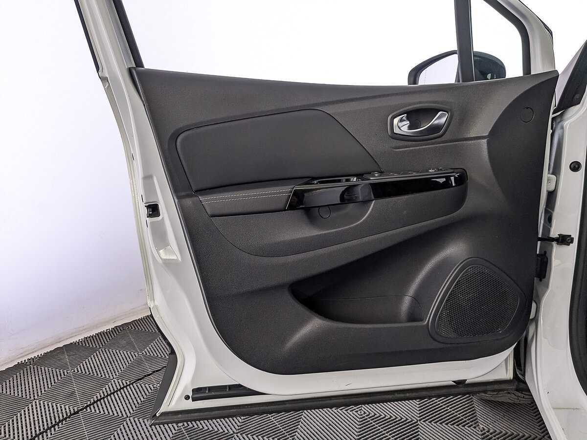 Купить Рено Каптюр, 2021, 77 680 км.. Фото: #18