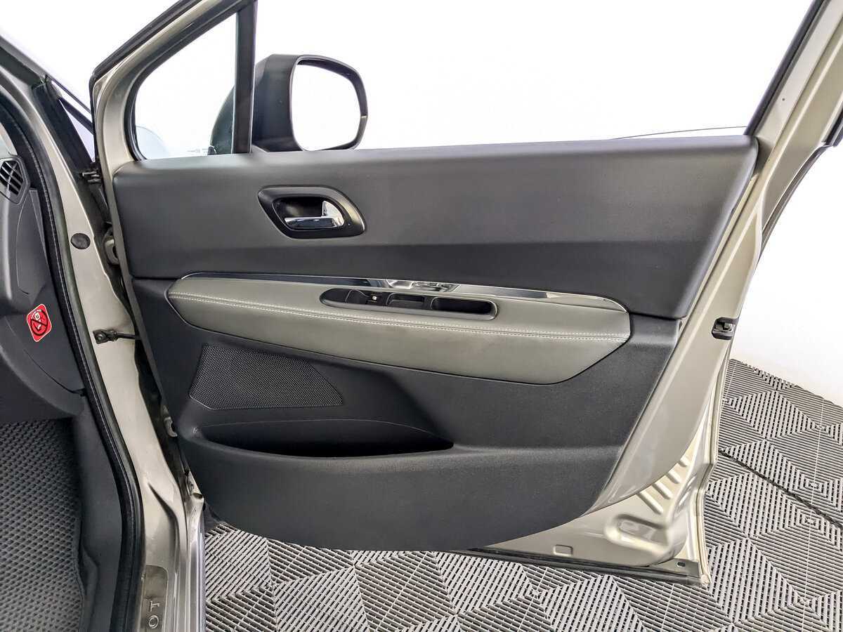 Купить Пежо 3008, 2012, 152 688 км.. Фото: #23