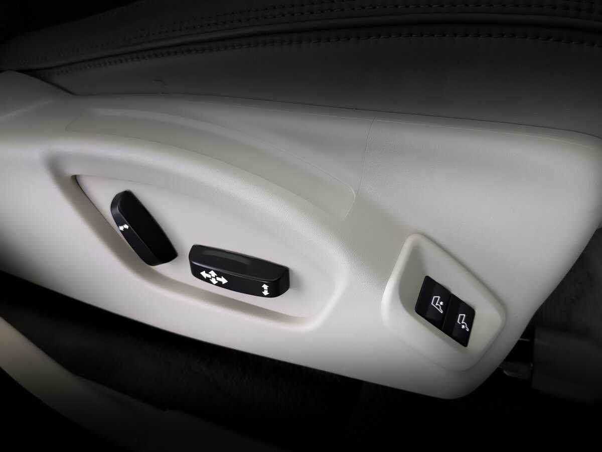 Купить Вольво ИксЦ60, 2013, 169 570 км.. Фото: #22