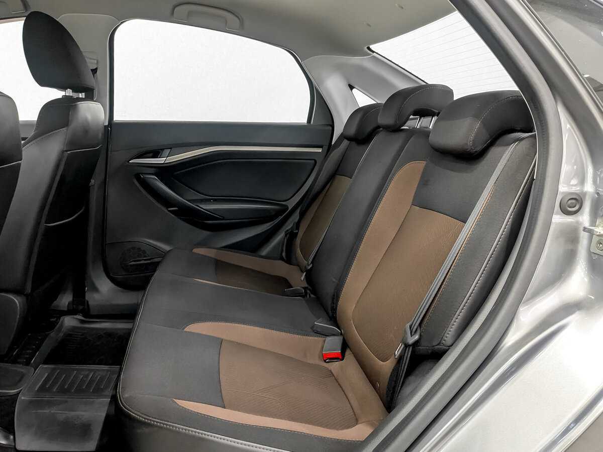 Купить Лада (ВАЗ) Веста, 2017, 101 482 км.. Фото: #11