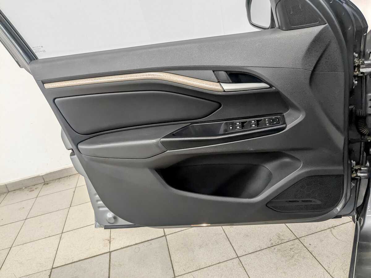 Купить Лада (ВАЗ) Веста, 2017, 101 482 км.. Фото: #16