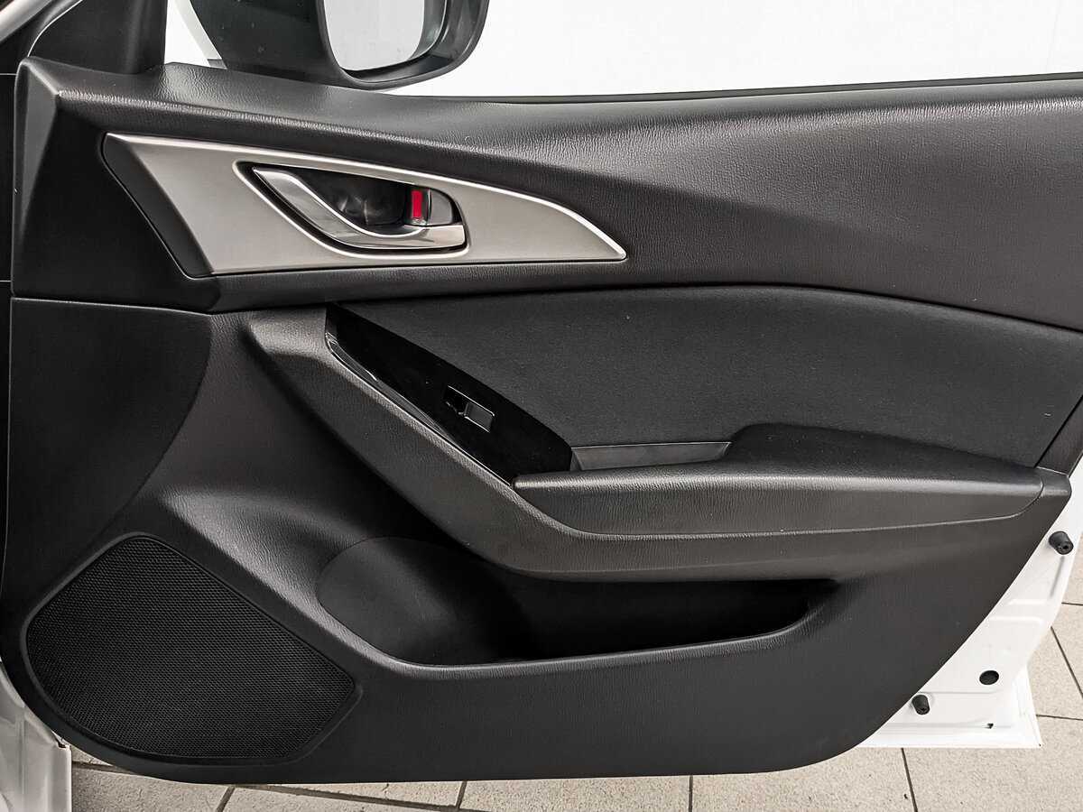 Купить Мазда 3, 2018, 133 358 км.. Фото: #22