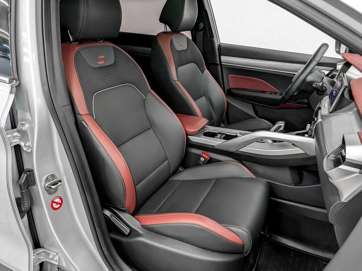 Купить Джили Кулрэй, 2021, 45 602 км.. Фото: #19