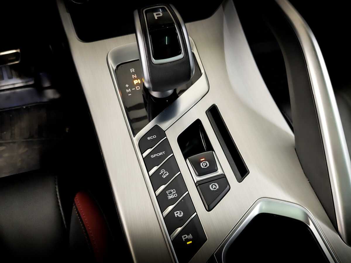 Купить Джили Кулрэй, 2021, 45 602 км.. Фото: #22