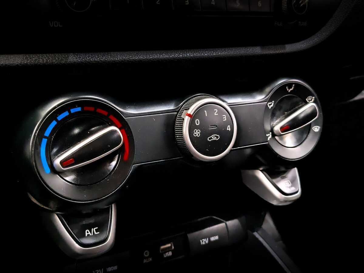 Купить Киа Рио, 2020, 179 661 км.. Фото: #24