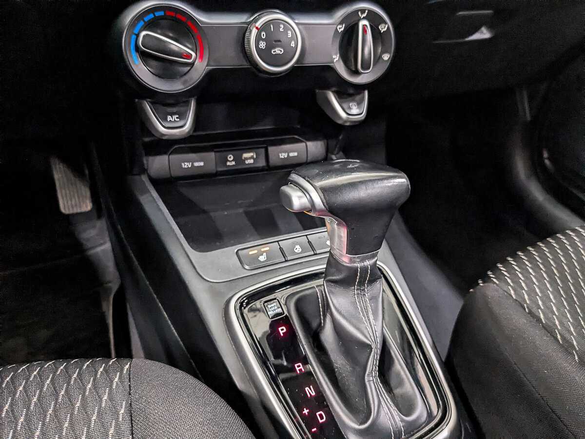 Купить Киа Рио, 2020, 179 628 км.. Фото: #17