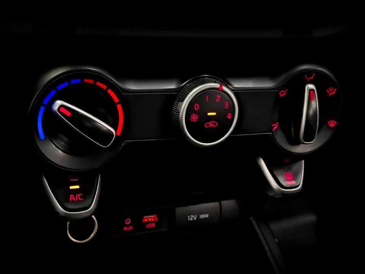 Купить Киа Рио, 2020, 192 017 км.. Фото: #22